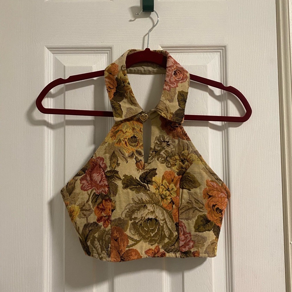 🖤3/$30 CIDER Secret Garden Halter Top NWOT